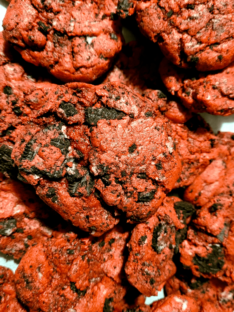 Oreo Red Velvet&nbsp;Cookies