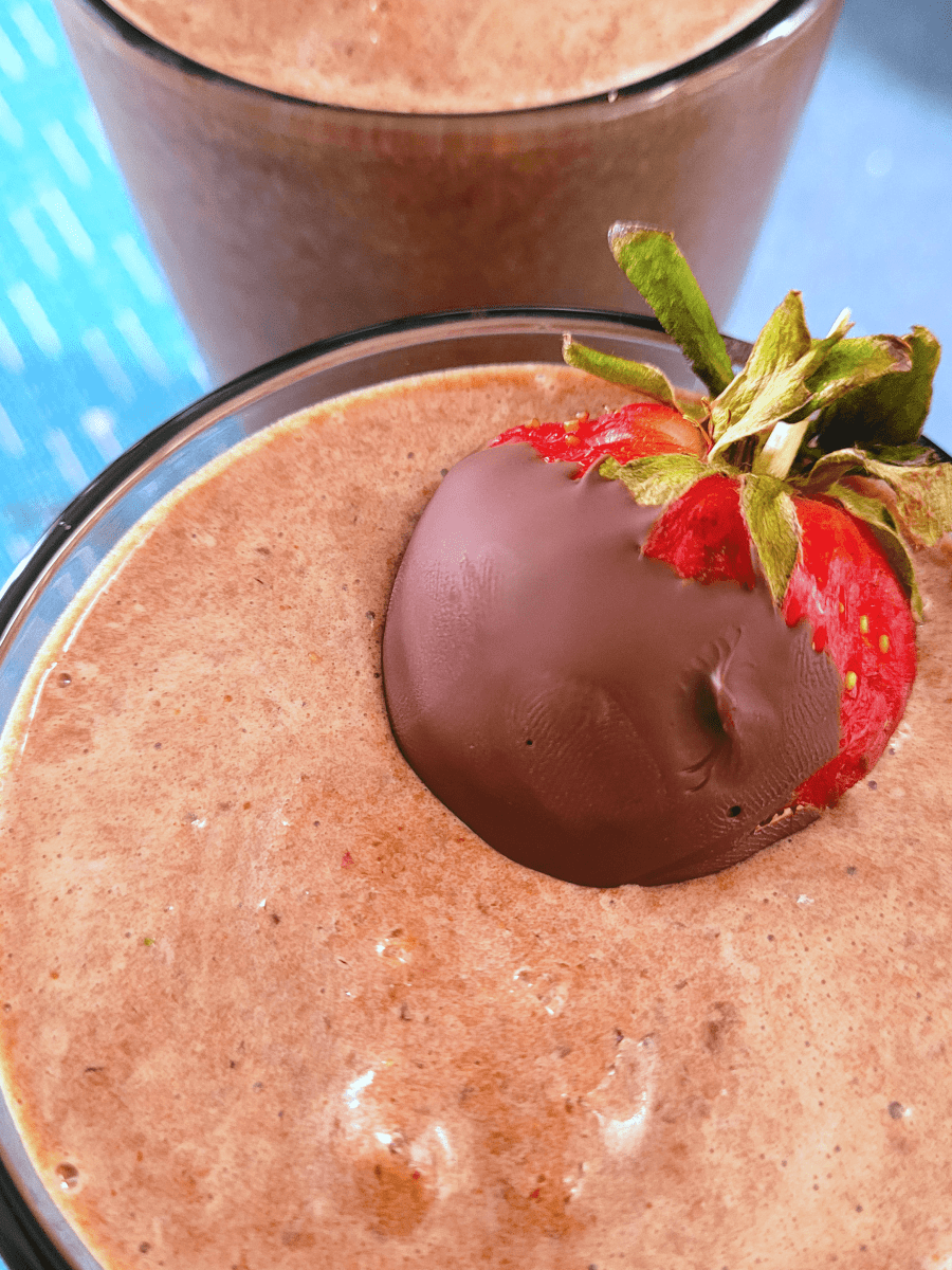 Chocolate Strawberry Smoothie