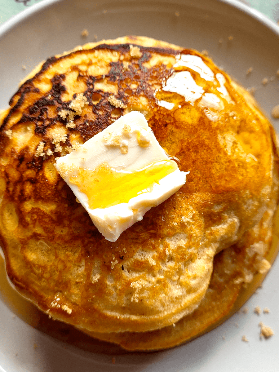 Maple Brown Sugar Instant Oatmeal&nbsp;Pancakes
