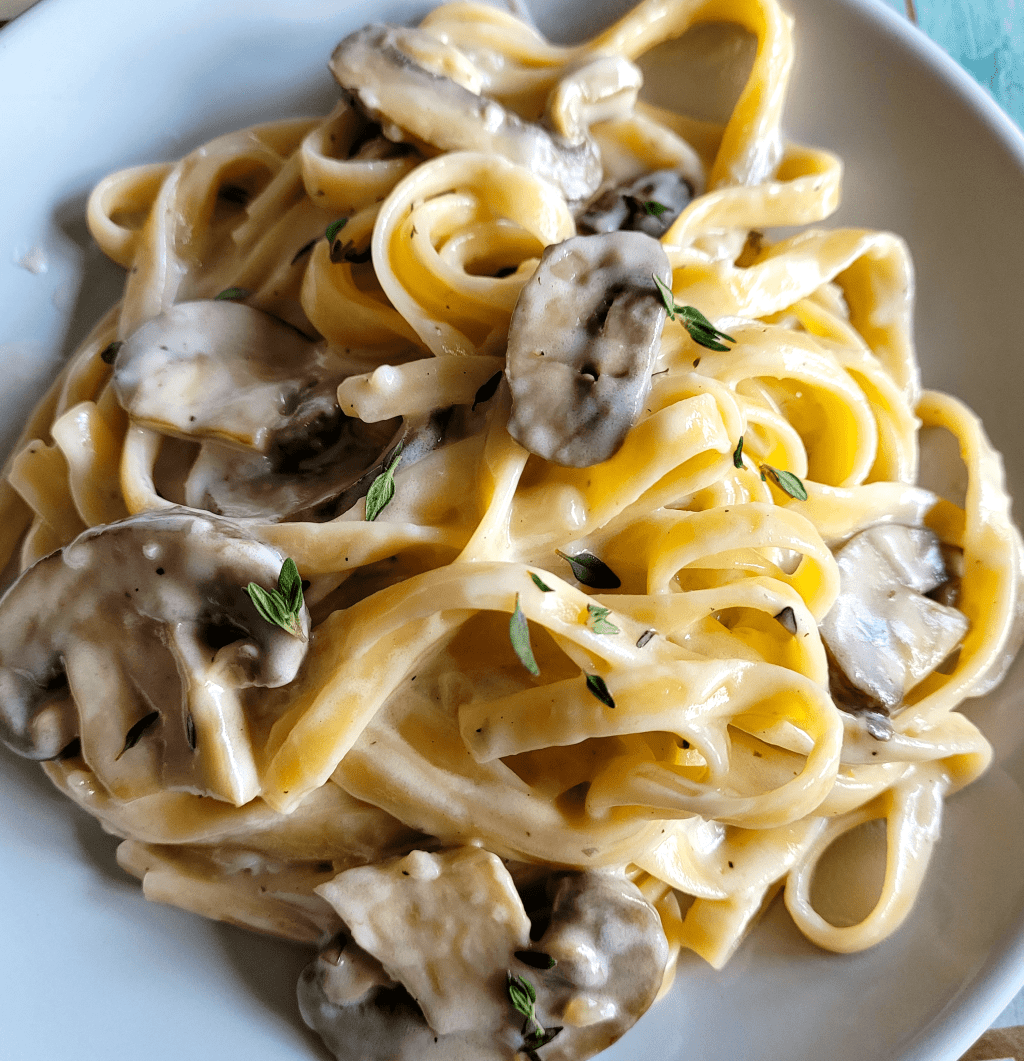 Mushroom Mascarpone Pasta