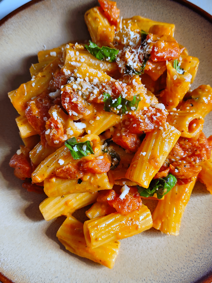 Creamy Tomato-Basil Pasta
