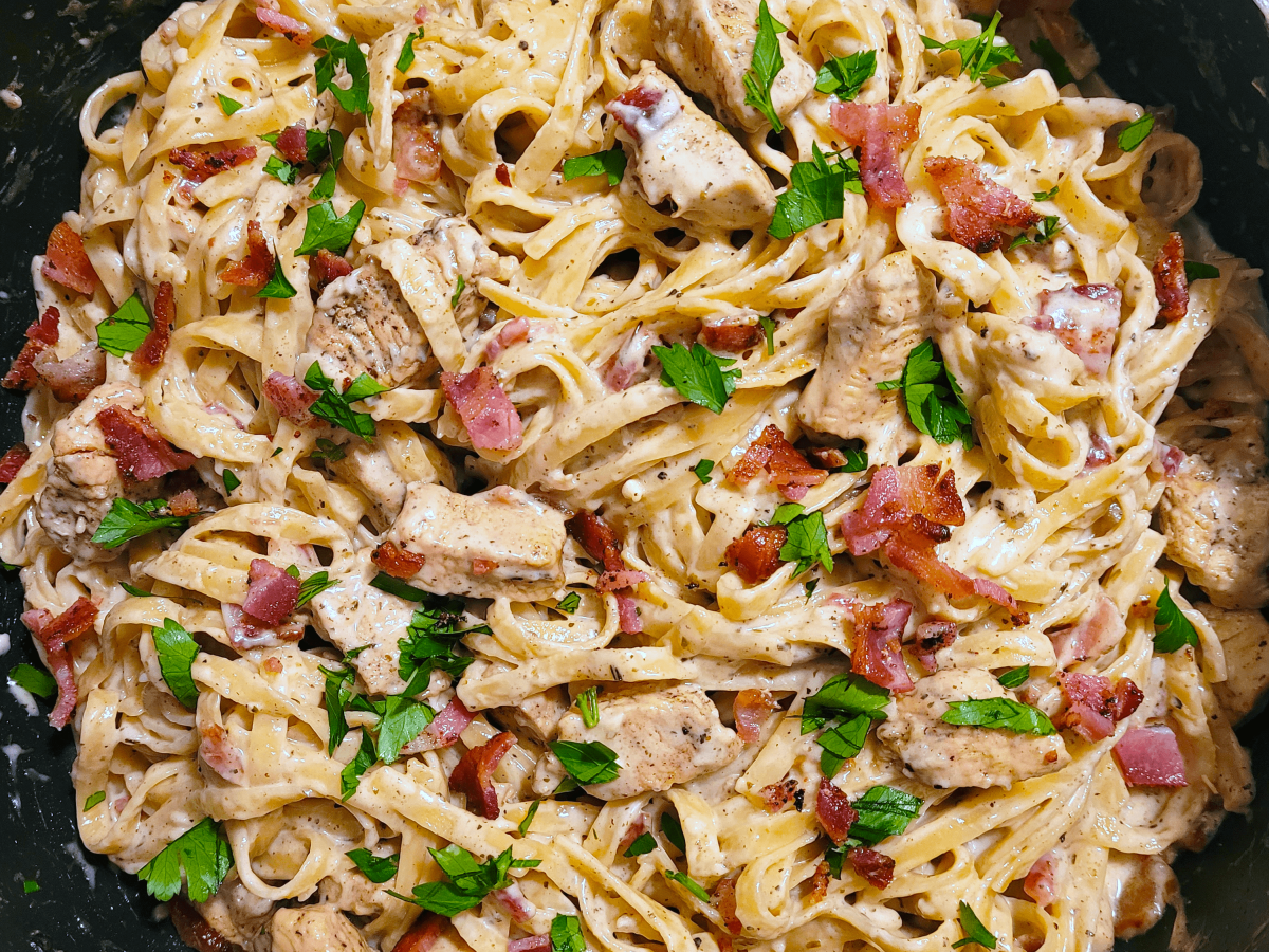 Chicken Bacon Alfredo&nbsp;Pasta