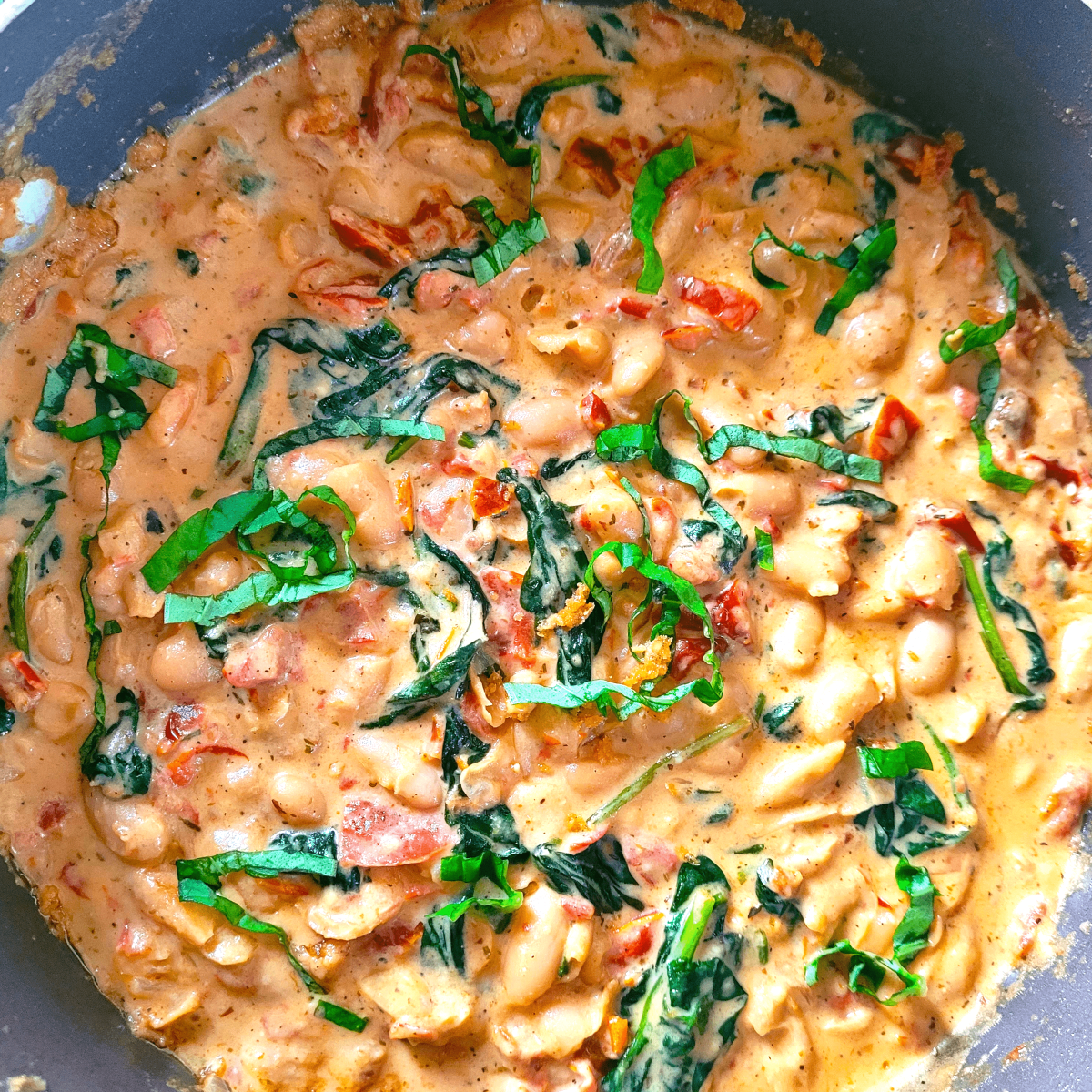 Creamy Tuscan White Bean&nbsp;Skillet