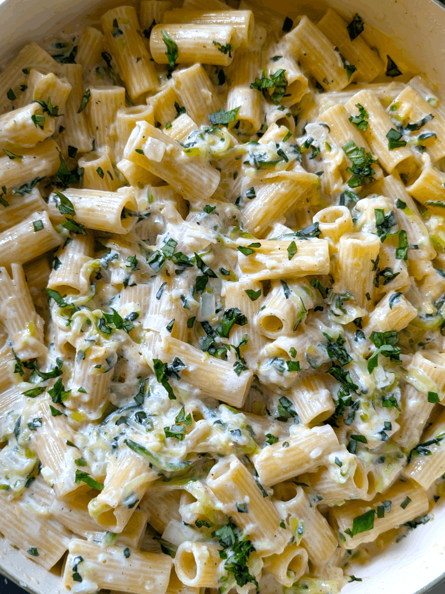 Pasta with Zucchini&nbsp;Sauce